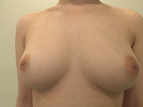 素人娘の全裸図鑑16 今時の女の子13名が恥らいながら脱衣していく様子をじっくり撮影した、変態紳士のためのヘアヌードコレクション　サンプル画像07